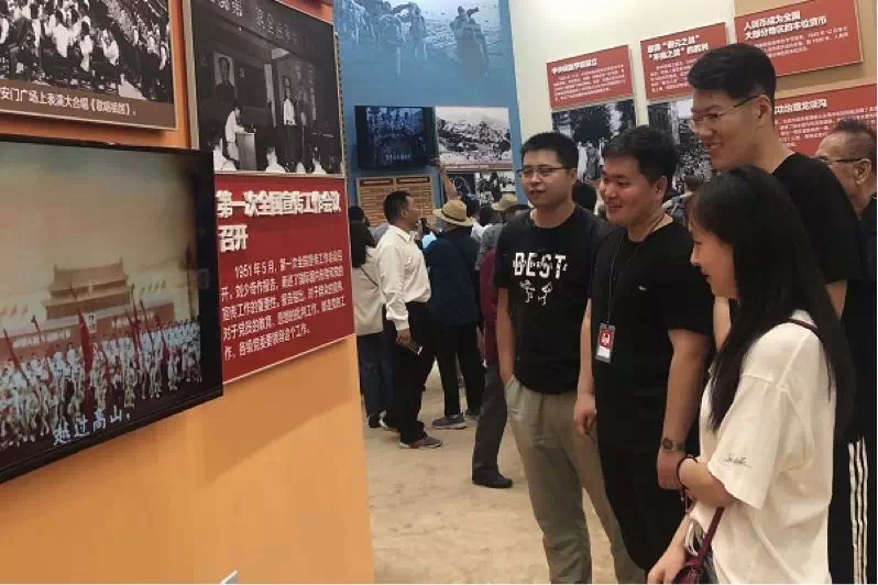 狗万