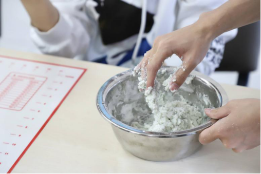 狗万